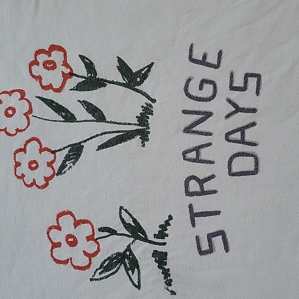 Imogene And Willie Strange Days T Medium